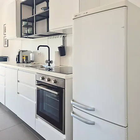 Vakantiehuis Fio By Interhome